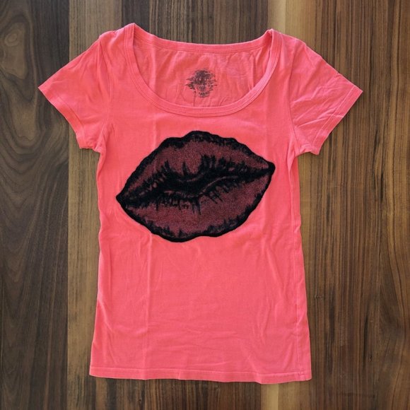 GLAD NEWS T Shirt (Japanese brand) - Picture 1 of 12